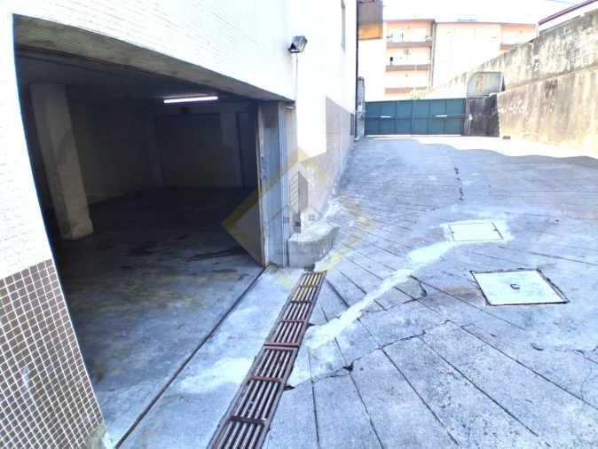Apartamento T3 para Venda em Fânzeres e São Pedro da Cova Foto 20