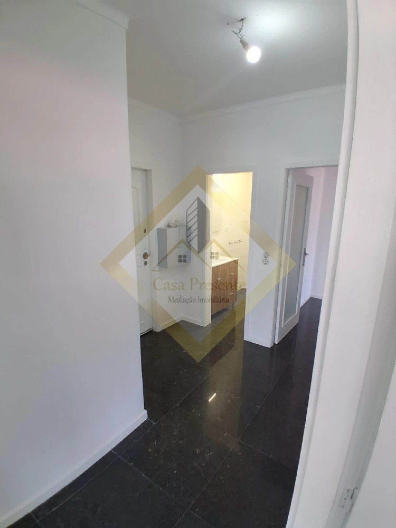 Apartamento T3 para Venda em Fânzeres e São Pedro da Cova Foto 11