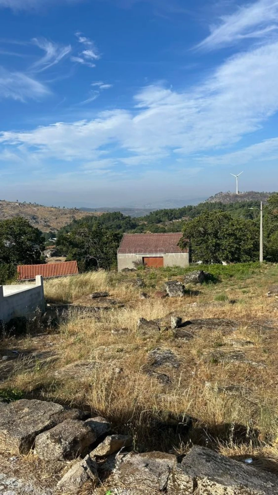 Moradia T2 para Venda em Chavães Foto 2