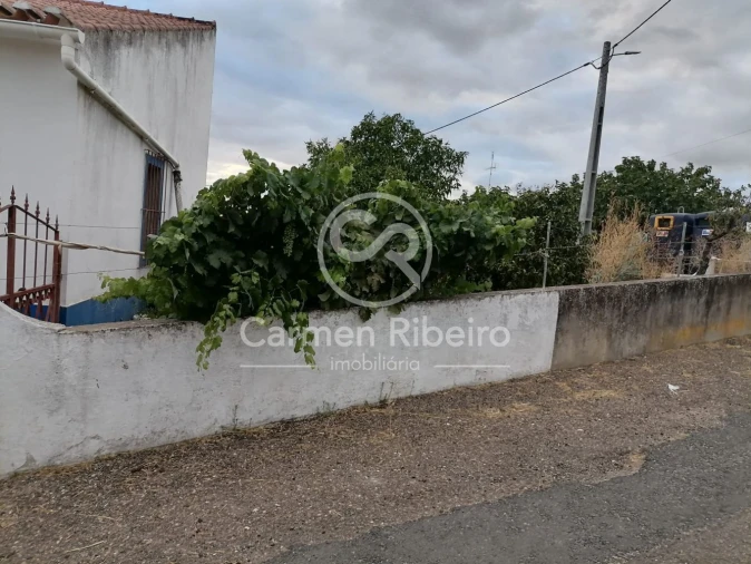 Moradia T1 para Venda em São Bento do Cortiço e Santo Estêvão Foto 8