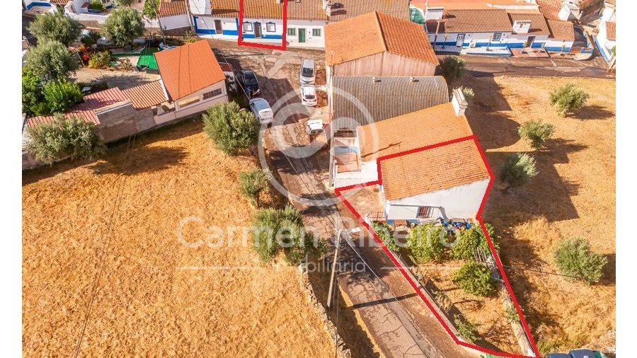 Moradia T1 para Venda em São Bento do Cortiço e Santo Estêvão