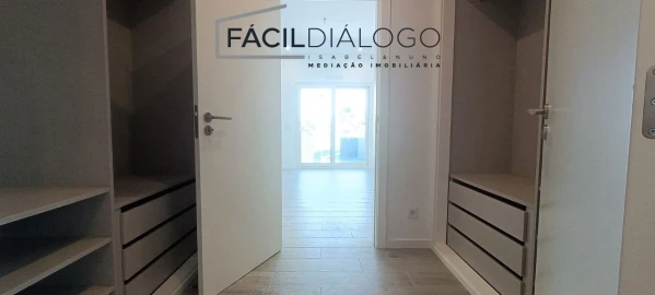 Moradia T3 para Venda em Sesimbra (Castelo)