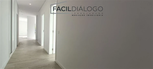 Moradia T3 para Venda em Sesimbra (Castelo)
