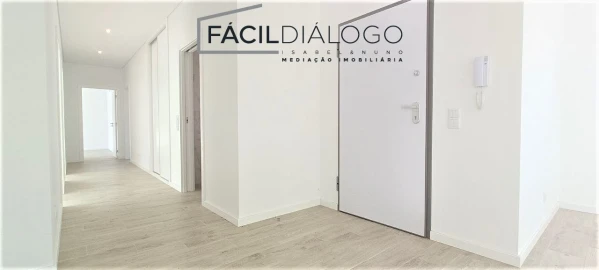 Moradia T3 para Venda em Sesimbra (Castelo)