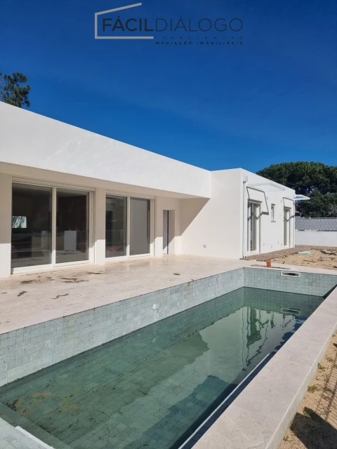 Moradia T3 para Venda em Sesimbra (Castelo)