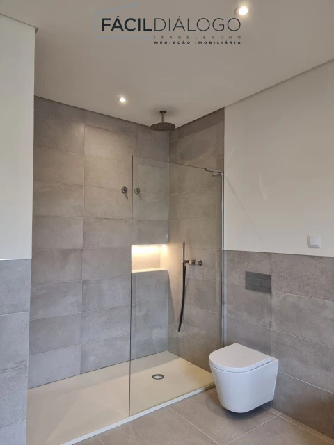 Moradia T3 para Venda em Sesimbra (Castelo)