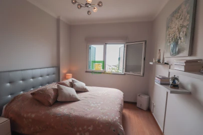 Apartamento T3 para Venda em Caniço