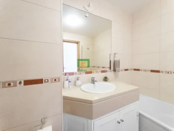 Apartamento T3 para Venda em Caniço