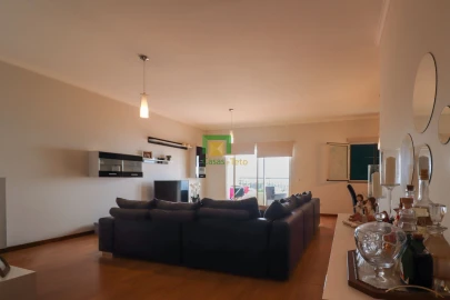 Apartamento T3 para Venda em Caniço