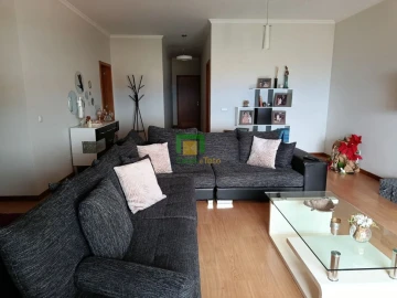 Apartamento T3 para Venda em Caniço