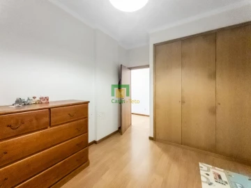 Apartamento T3 para Venda em Caniço