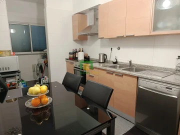 Apartamento T3 para Venda em Caniço