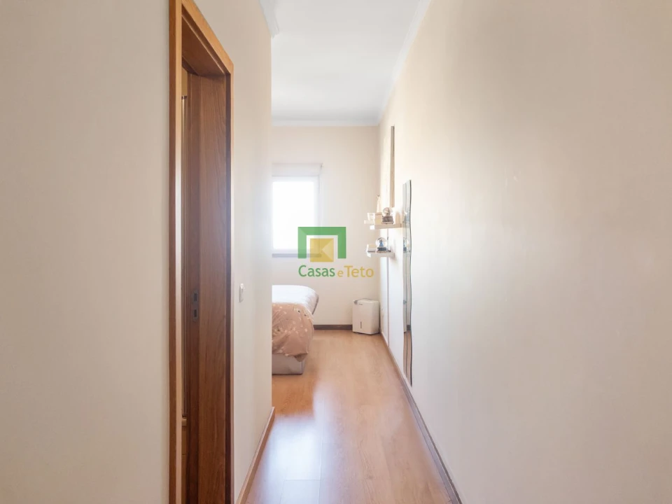 Apartamento T3 para Venda em Caniço Foto 10