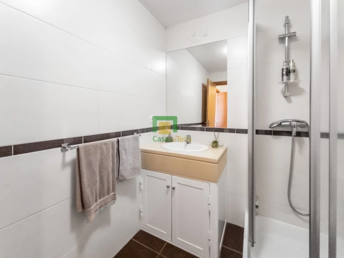 Apartamento T3 para Venda em Caniço Foto 17