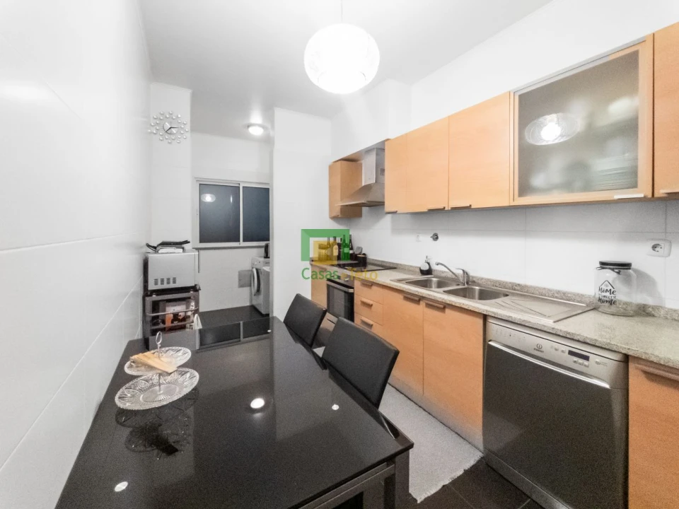 Apartamento T3 para Venda em Caniço Foto 9