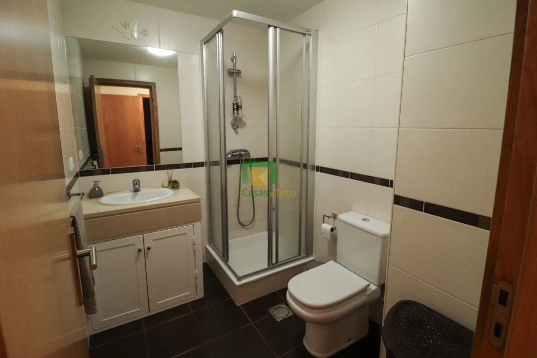 Apartamento T3 para Venda em Caniço Foto 17