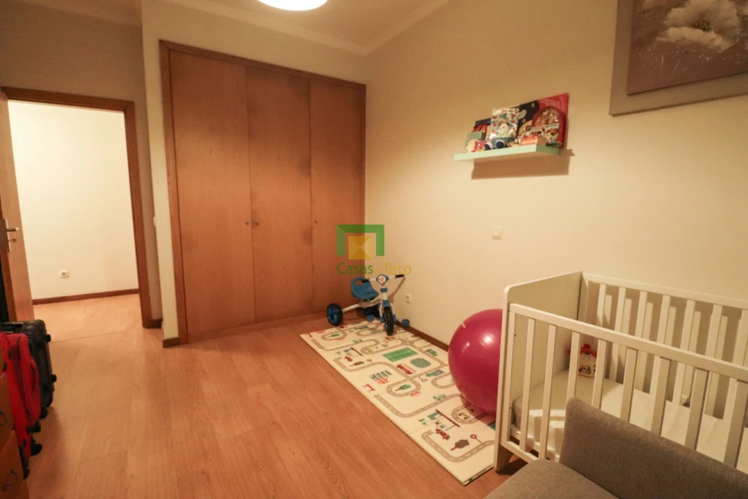 Apartamento T3 para Venda em Caniço Foto 13