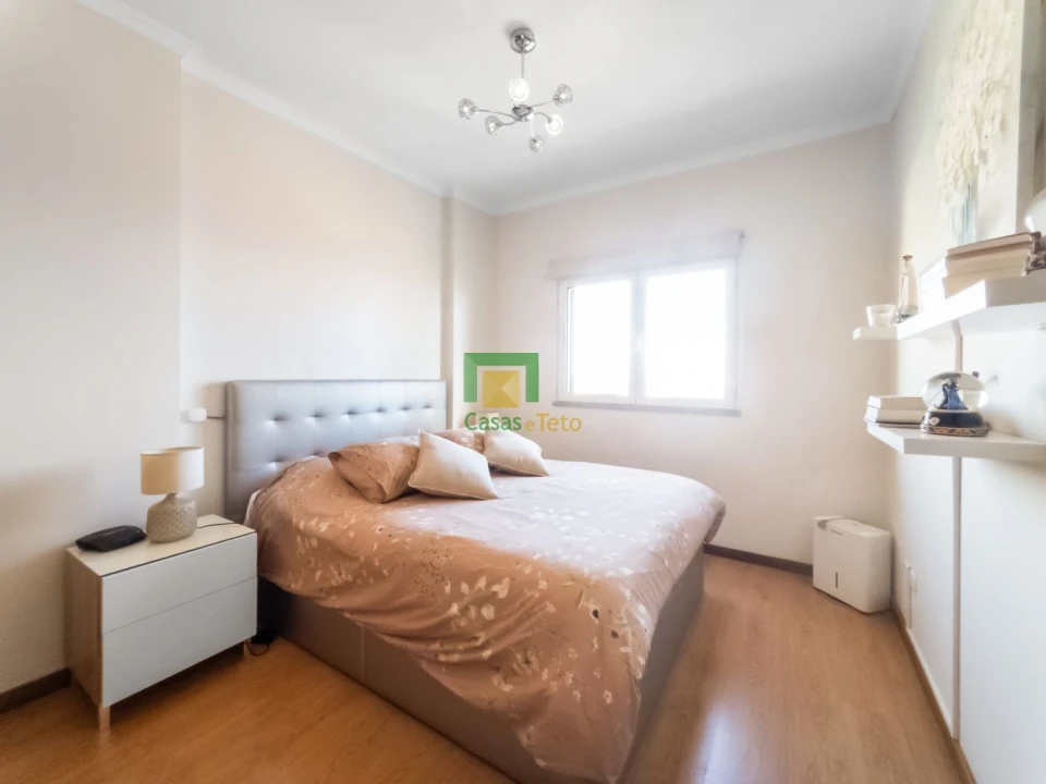 Apartamento T3 para Venda em Caniço Foto 11