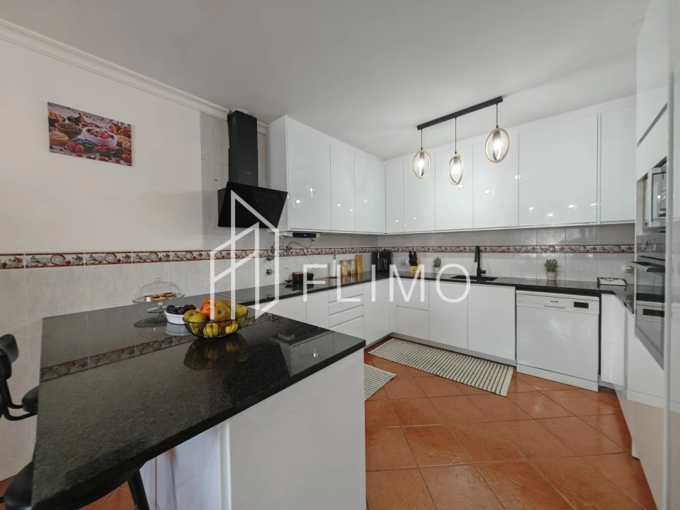 Moradia T4 para Venda em Amoreira da Gândara, Paredes do Bairro e Ancas Foto 13
