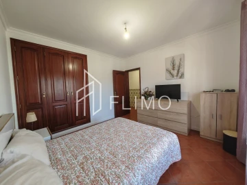 Moradia T4 para Venda em Amoreira da Gândara, Paredes do Bairro e Ancas