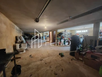 Moradia T4 para Venda em Amoreira da Gândara, Paredes do Bairro e Ancas