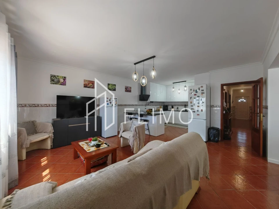 Moradia T4 para Venda em Amoreira da Gândara, Paredes do Bairro e Ancas Foto 22