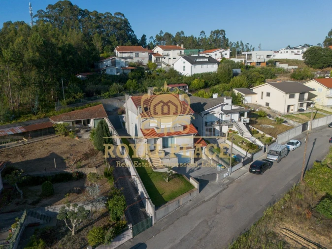 Moradia T3 para Venda em Lobão, Gião, Louredo e Guisande Foto 2