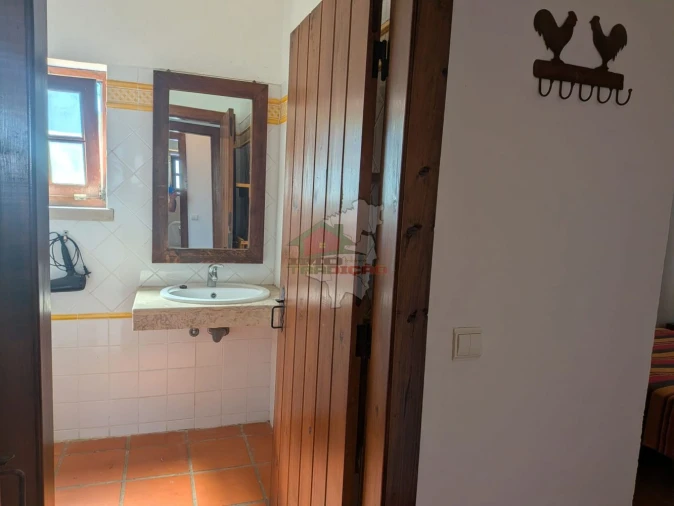 Moradia T3 para Arrendamento em Cernache do Bonjardim, Nesperal e Palhais Foto 14