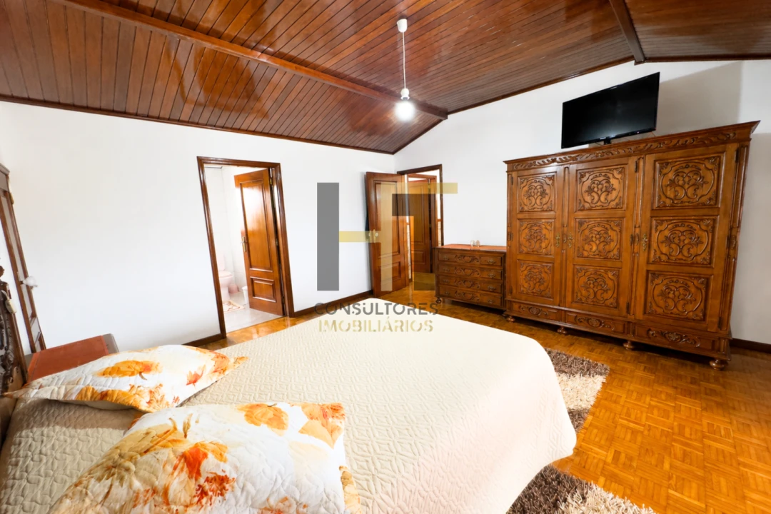 Moradia T4 para Venda em Silvares, Pias, Nogueira e Alvarenga Foto 17