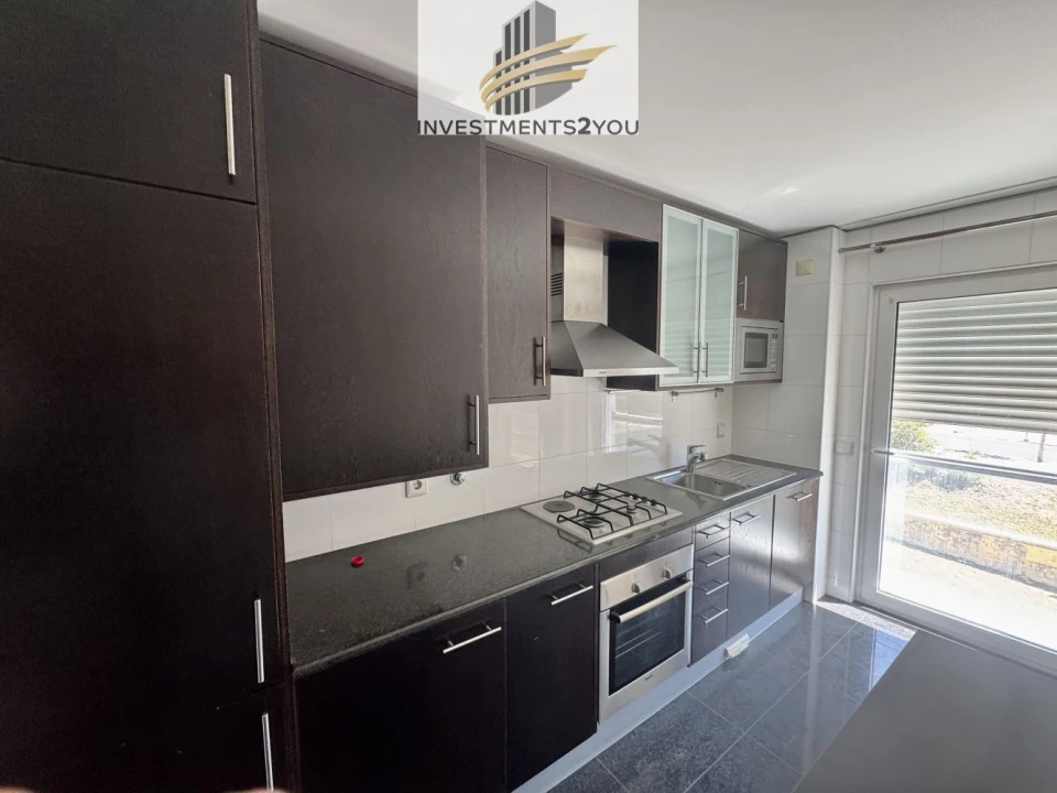 Apartamento T1 para Venda em Caparica e Trafaria Foto 21