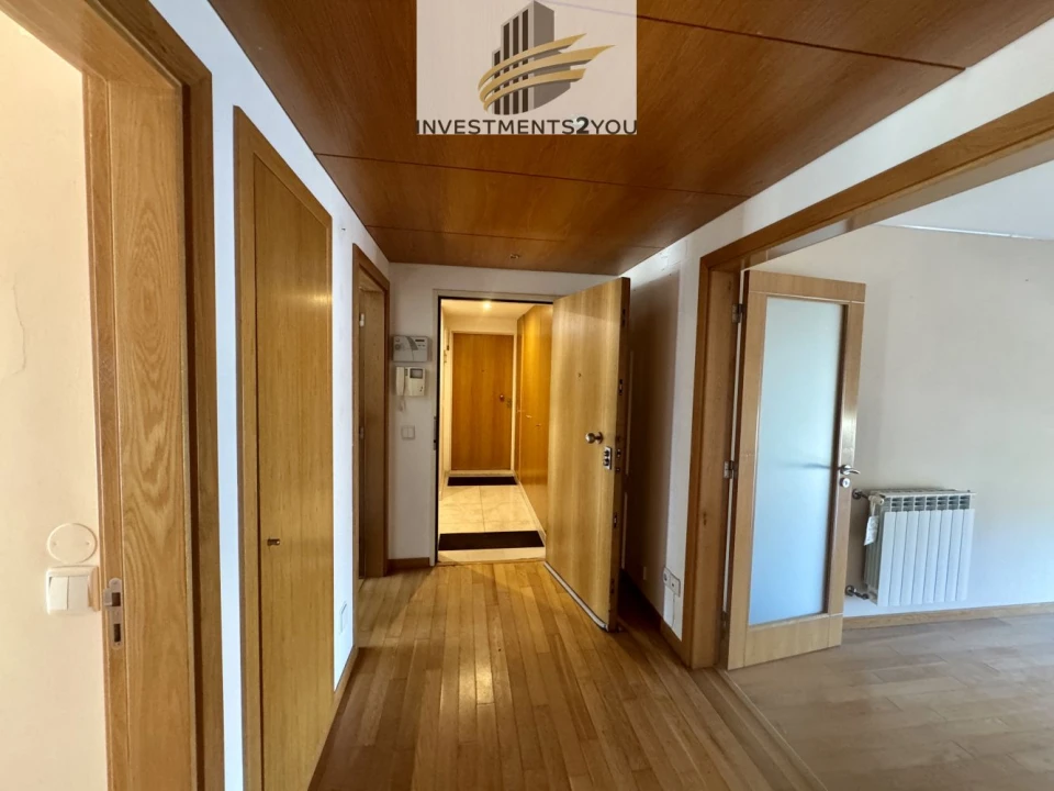 Apartamento T1 para Venda em Caparica e Trafaria Foto 19
