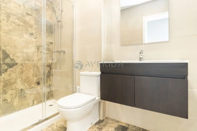 Apartamento T2 para Venda em Baixa da Banheira e Vale da Amoreira