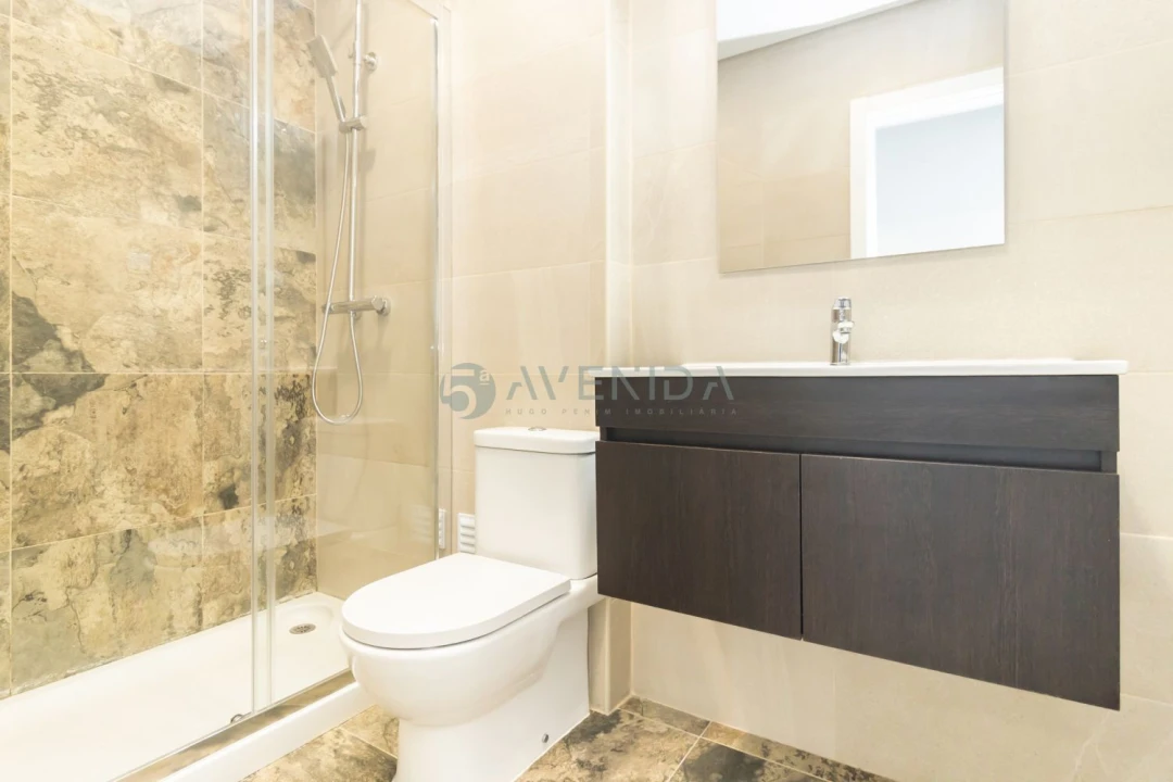Apartamento T2 para Venda em Baixa da Banheira e Vale da Amoreira Foto 27