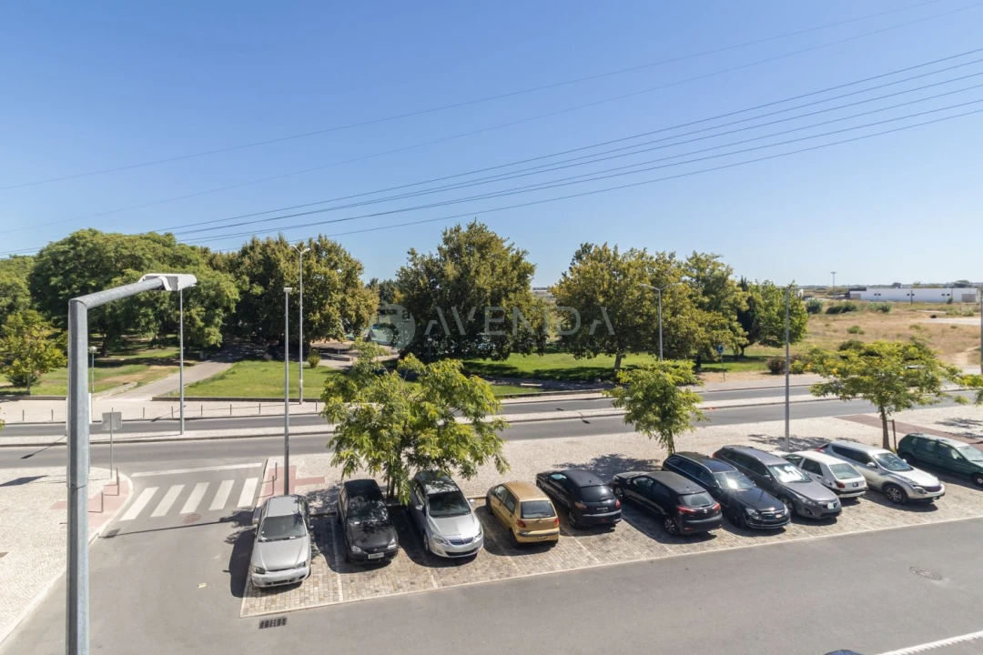 Apartamento T2 para Venda em Baixa da Banheira e Vale da Amoreira Foto 18