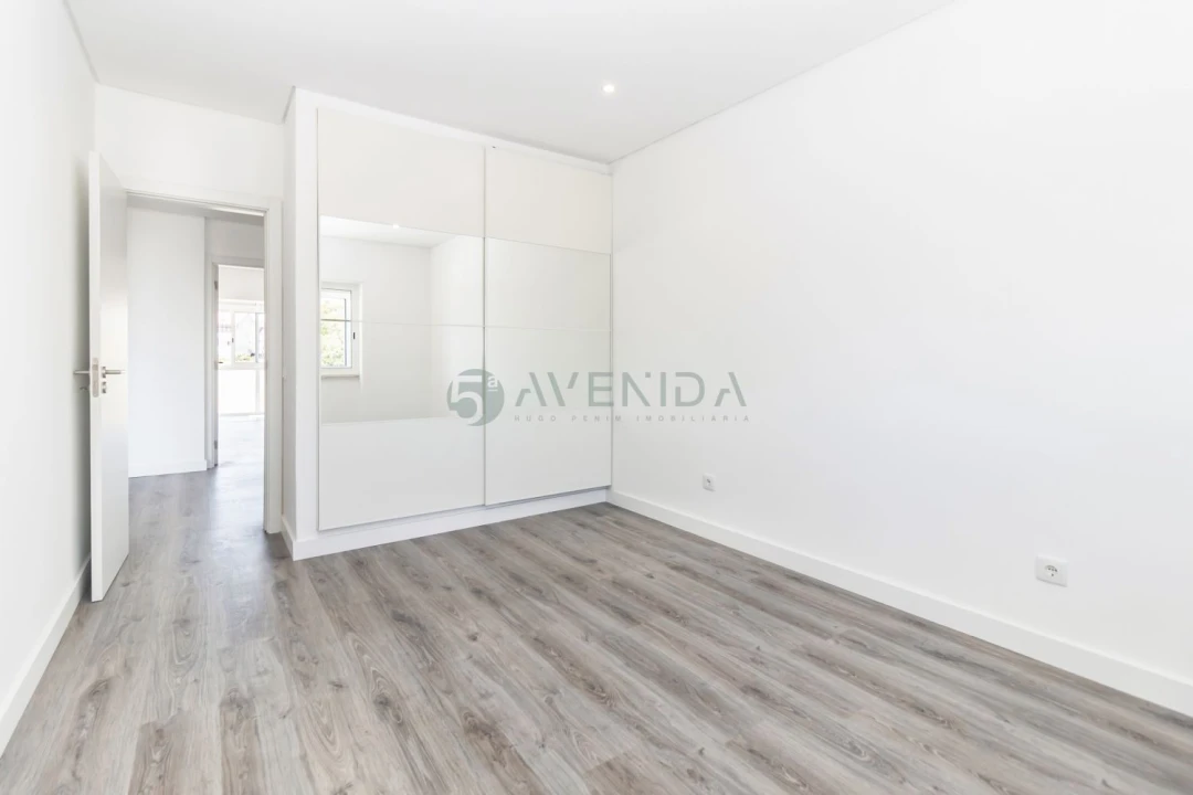 Apartamento T2 para Venda em Baixa da Banheira e Vale da Amoreira Foto 24
