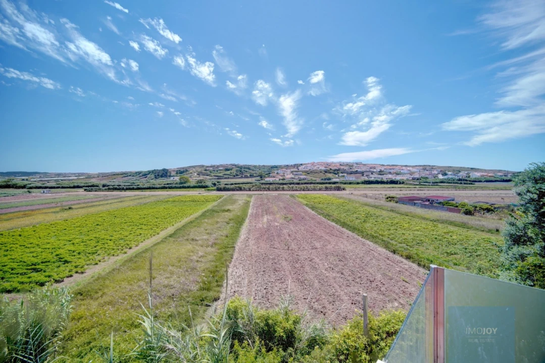 Moradia T4 para Venda em São Bartolomeu dos Galegos e Moledo Foto 15