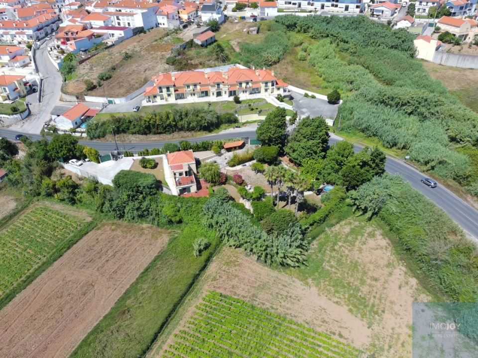 Moradia T4 para Venda em São Bartolomeu dos Galegos e Moledo Foto 38
