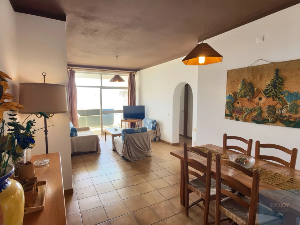 Apartamento T2 para Venda em Portimão Foto 3