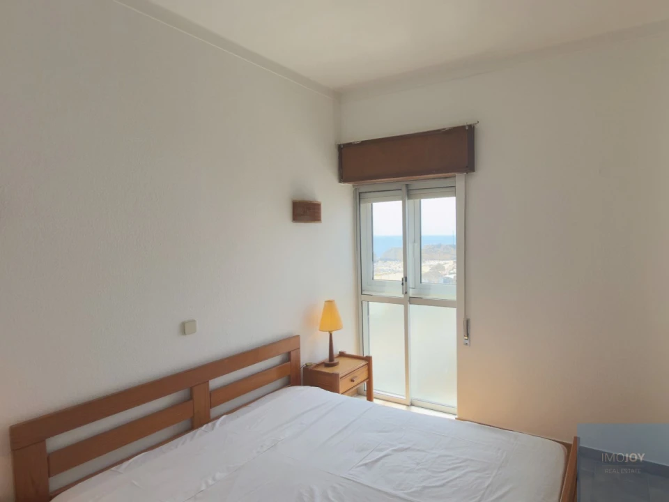 Apartamento T2 para Venda em Portimão Foto 13