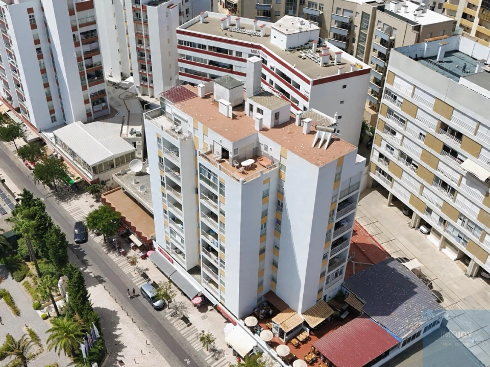 Apartamento T2 para Venda em Portimão Foto 19