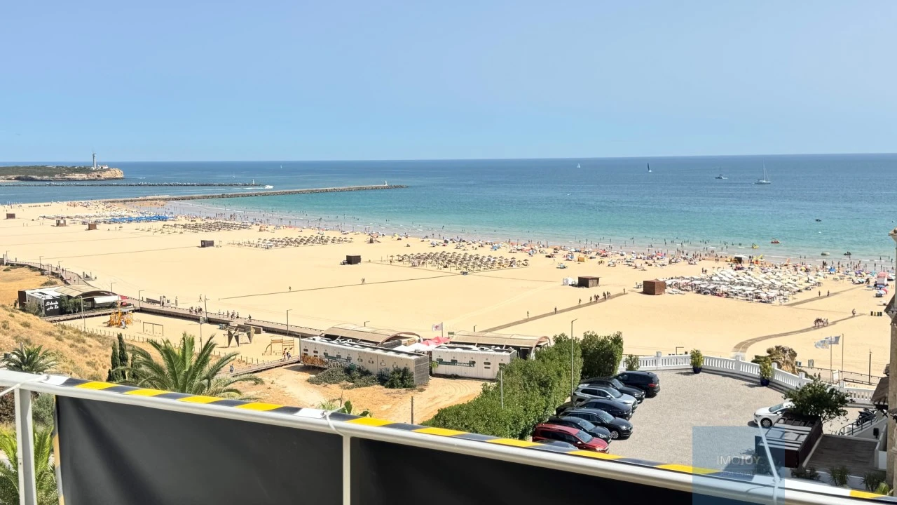 Apartamento T2 para Venda em Portimão Foto 19