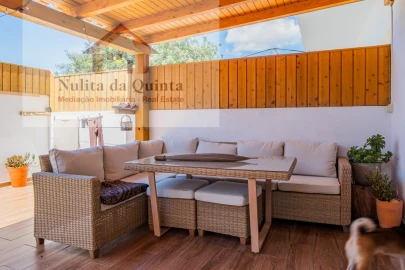 Moradia T3 para Venda em Ferreiras