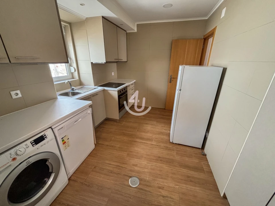Moradia T2 para Venda em São Martinho do Porto Foto 7