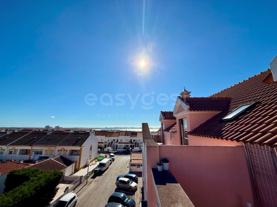 Apartamento T2 para Venda em Ferrel Foto 17
