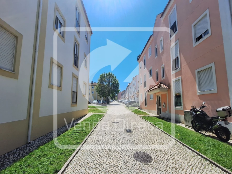 Apartamento T3 para Arrendamento em Azeitão (São Lourenço e São Simão) Foto 24
