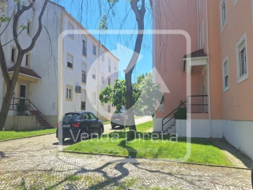 Apartamento T3 para Arrendamento em Azeitão (São Lourenço e São Simão)