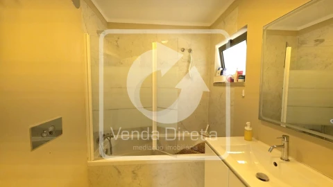Apartamento T3 para Arrendamento em Barreiro e Lavradio