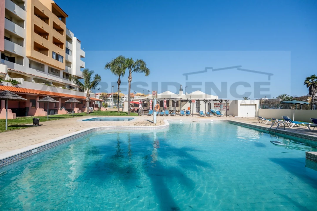 Apartamento T1 para Venda em Albufeira e Olhos de Água Foto 3