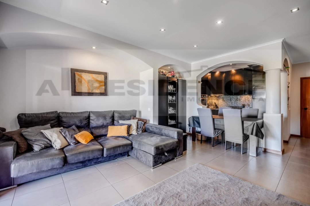 Apartamento T1 para Venda em Albufeira e Olhos de Água Foto 11