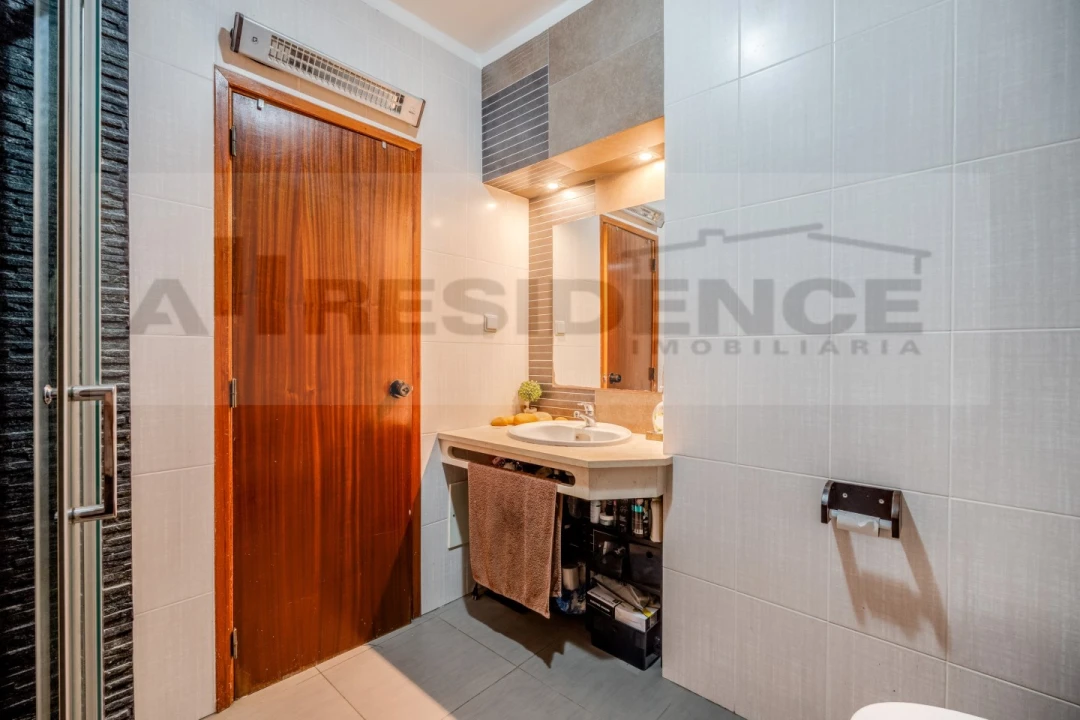 Apartamento T1 para Venda em Albufeira e Olhos de Água Foto 27